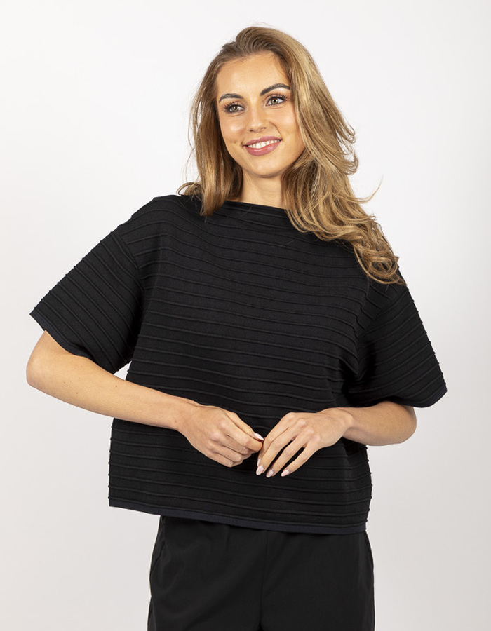 Liviana Conti korte mouw pull zwart