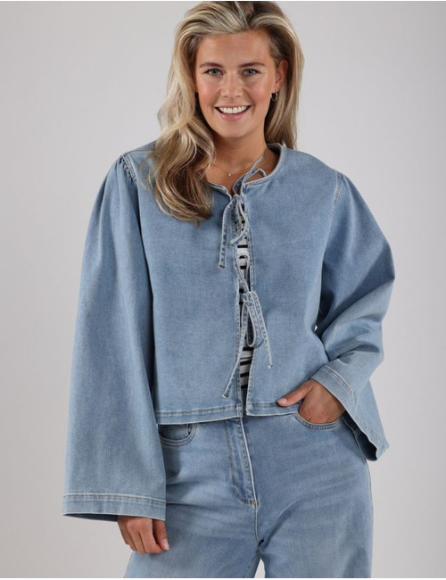 Nukus jeansjas lichte washing