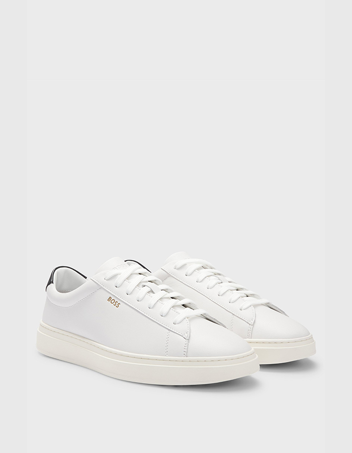 Vetersneakers van gepolijst leer met logodetails  