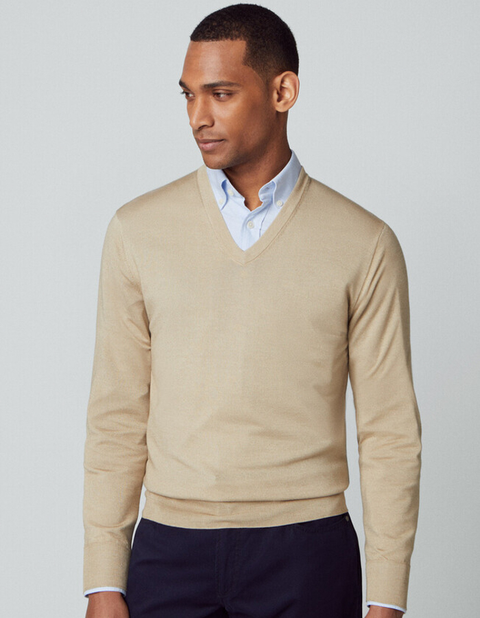 Hackett pull met v-hals beige