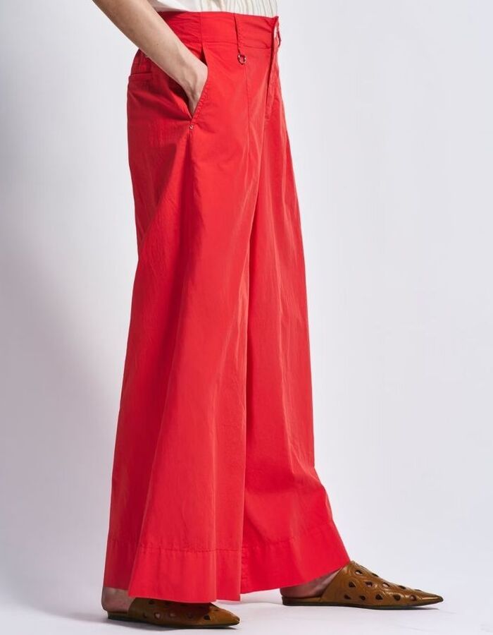 High broek met elatische band rood