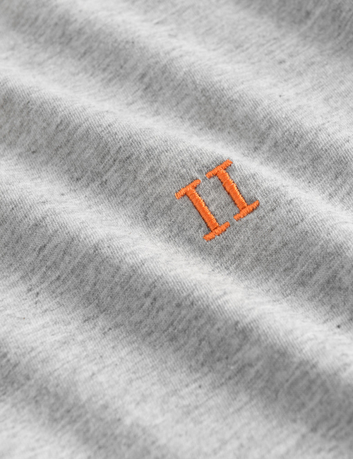 216164_5.JPG