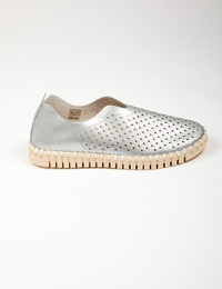 Ilse Jacobsen Schoenen bootschoen zilver