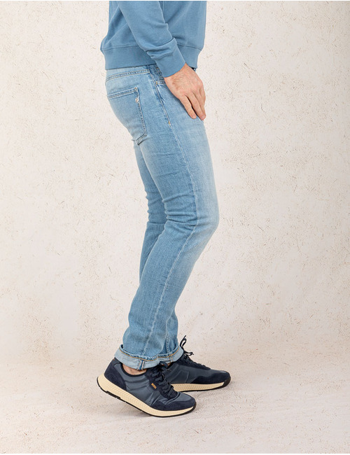 Slim Fit Delaware Jeans