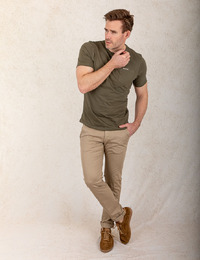 Standard fit t-shirt met borstzak