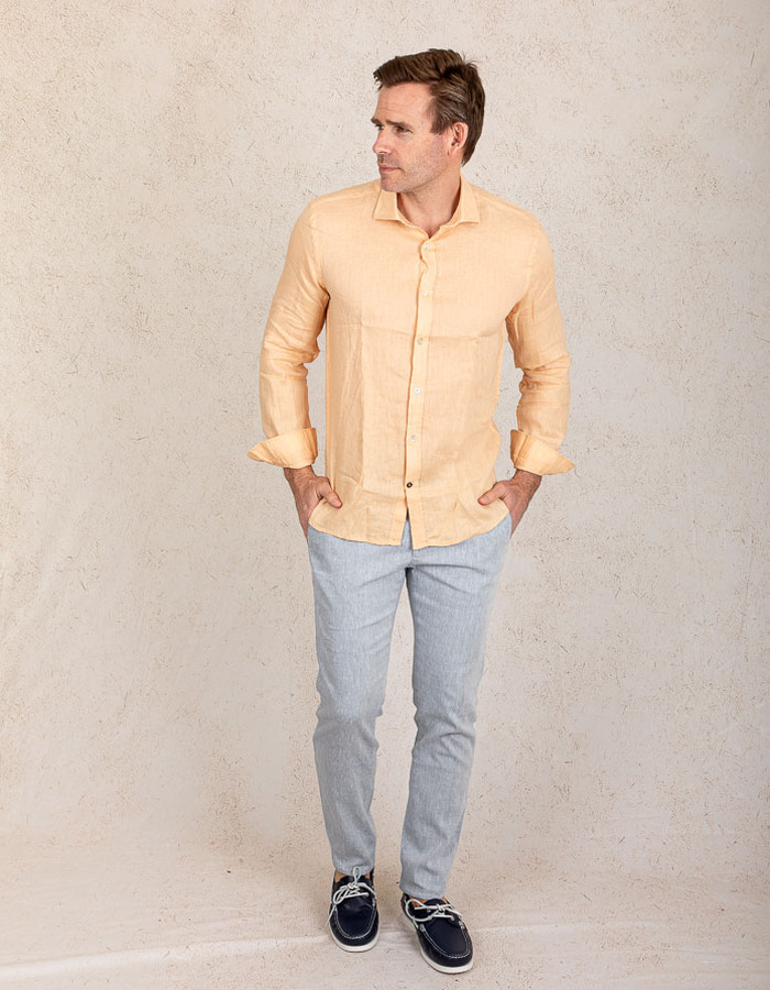 Slim fit linnen hemd in Coral Sand