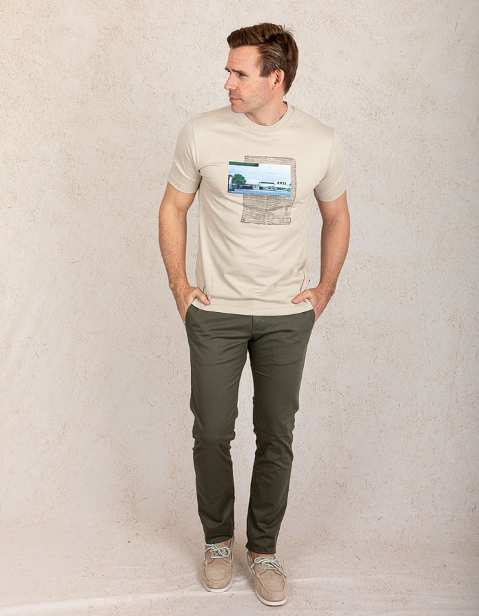 Beige T-shirt met grafische print