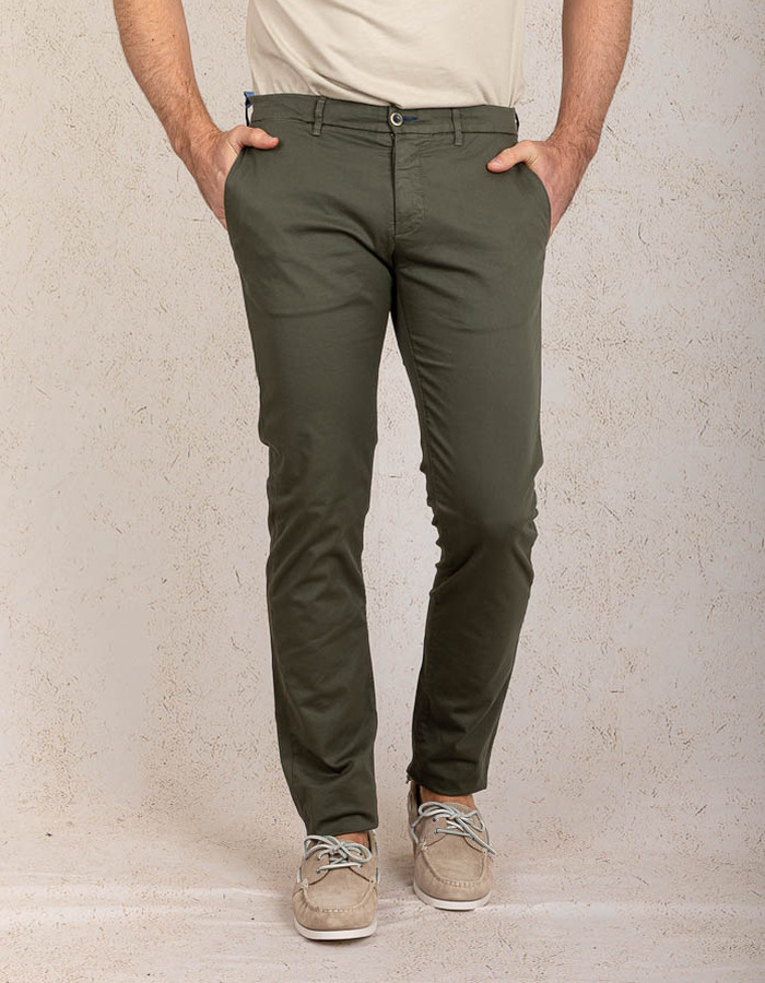 Slim fit kaki chino in eco-vriendelijke lyocellmix