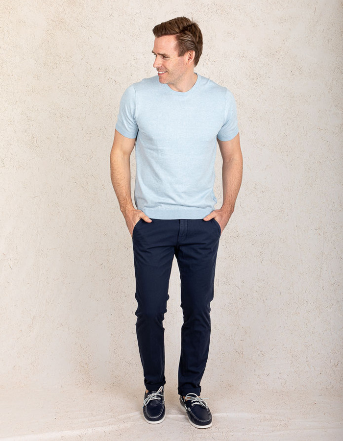 Blauwe fijngebreide T-shirt
