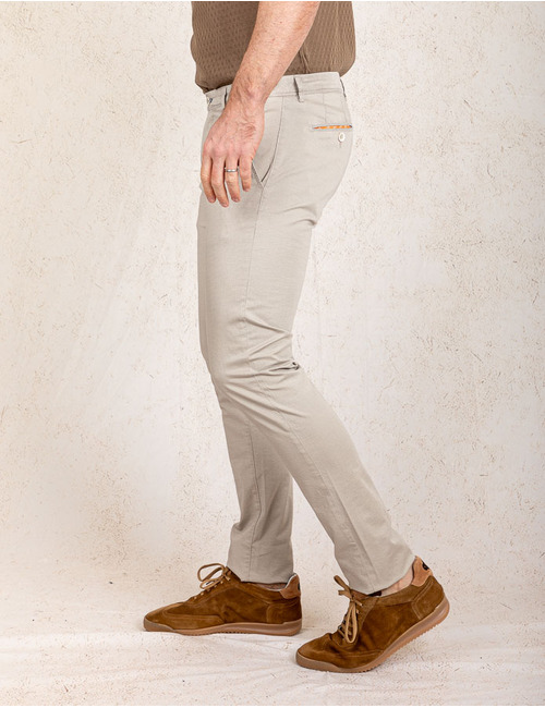 Slim fit chino in pied-de-poule structuur