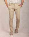 Slim fit beige chino in eco-vriendelijke lyocellmix