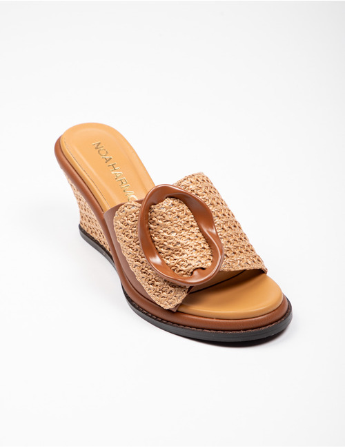 Noa Harmon muil met hak beige