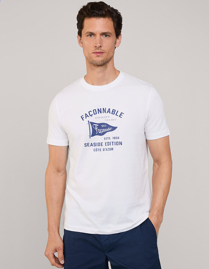 Wit regular fit T-shirt met logo vlag