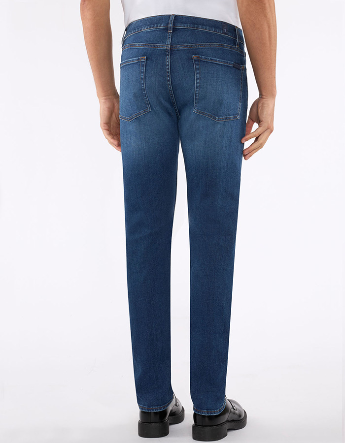  Slimmy Sonora –Slim Jeans met middelhoge taille