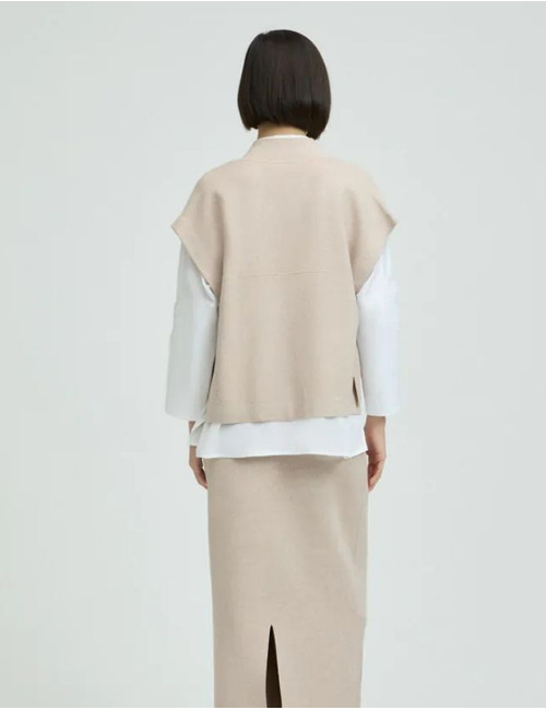 Xandres gilet zonder mouw beige