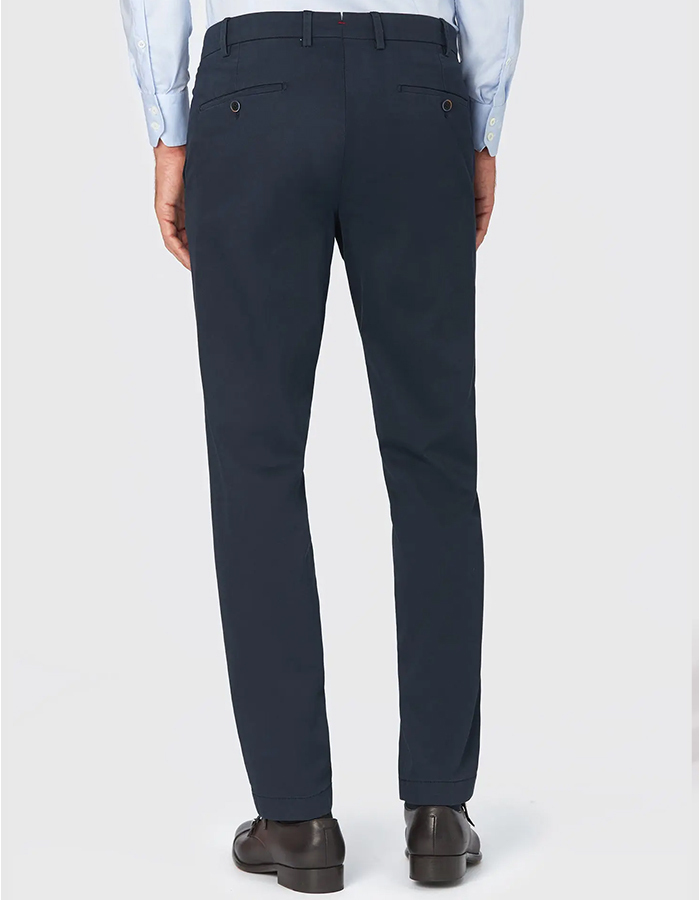 HILTL Tilo I chino in marine – Perfetto Twill, Slim Fit