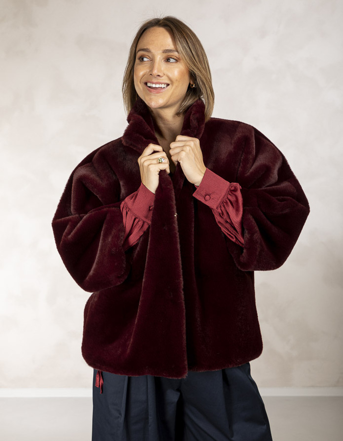 Due Amanti jas bordeaux