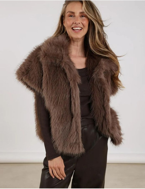 Nukus jas bruin