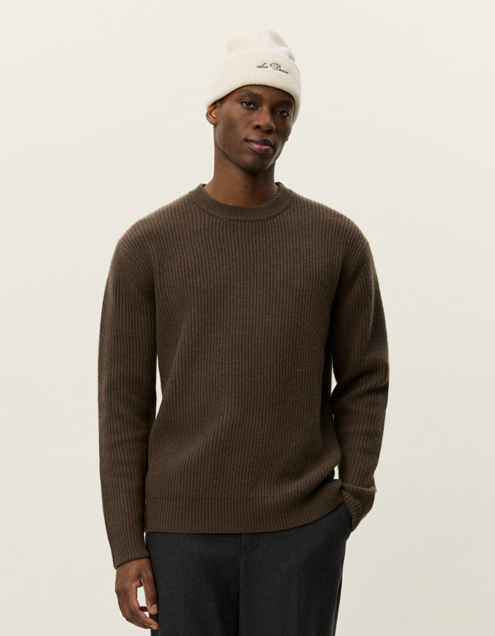 Eddie Wool Rib Crewneck Knit in Teak Brown