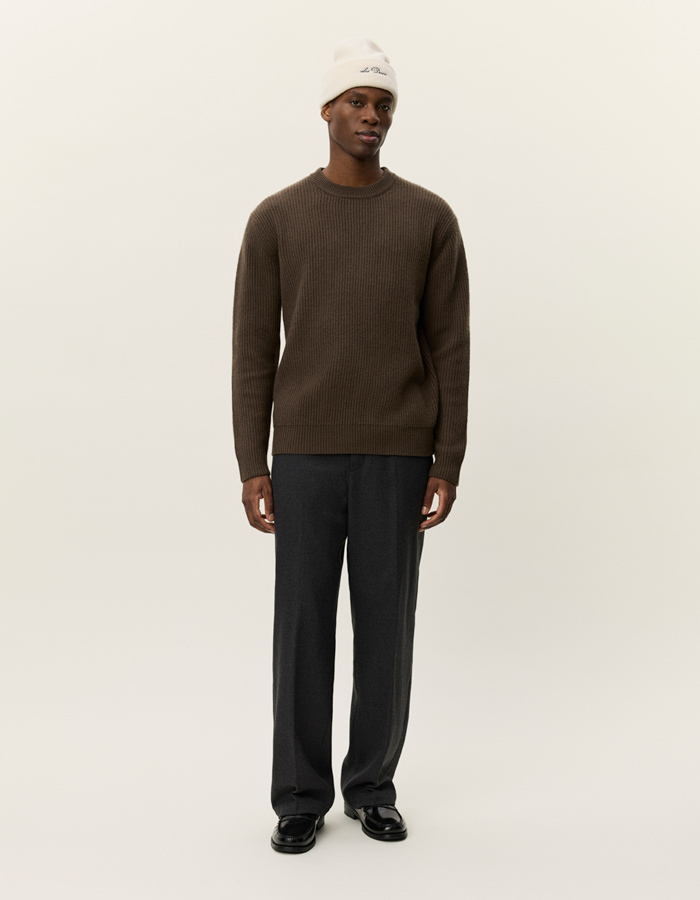 Eddie Wool Rib Crewneck Knit in Teak Brown