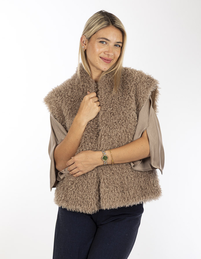 Betta Corradi bodywarmer taupe