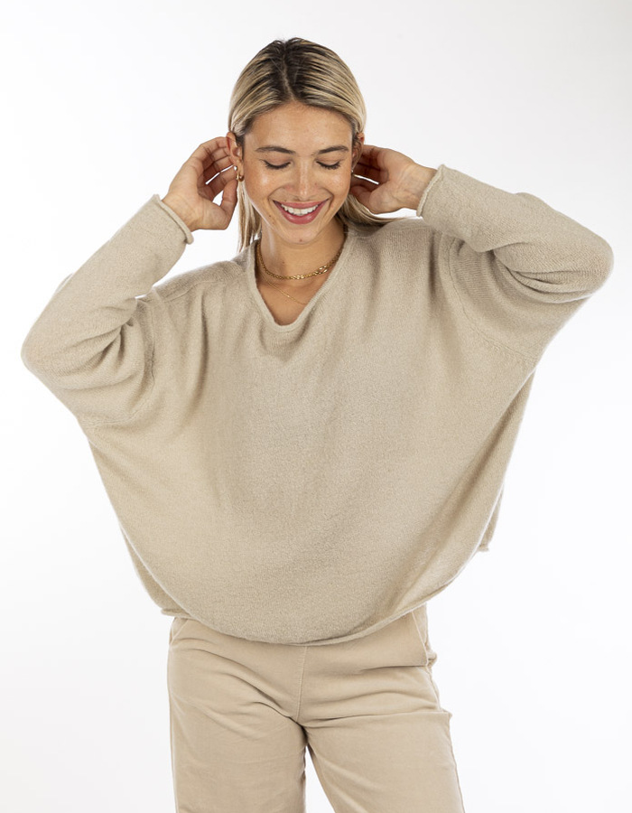 Mika Elles pull beige