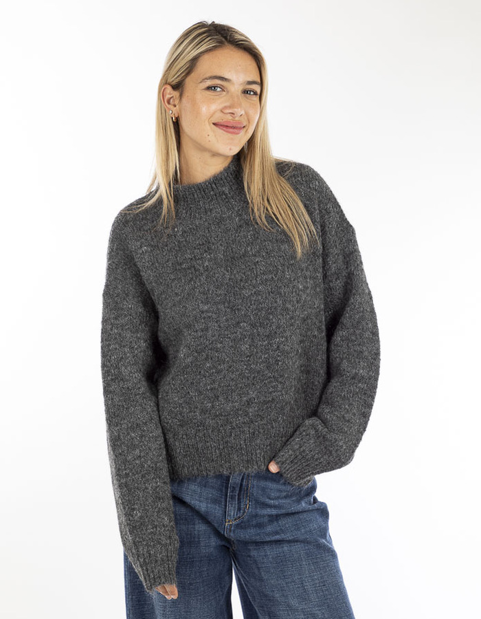 Neo Noir lange mouw pull grijs