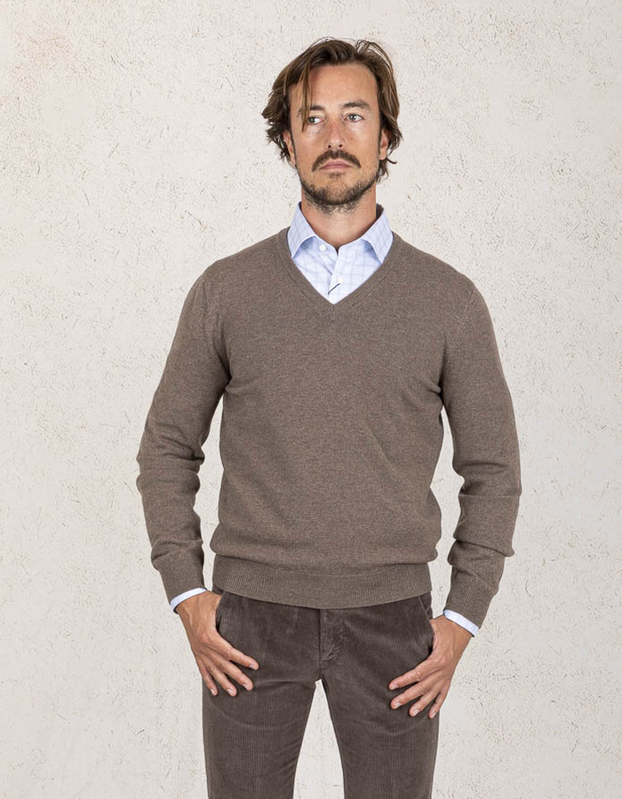 Gran Sasso pull met v-hals bruin