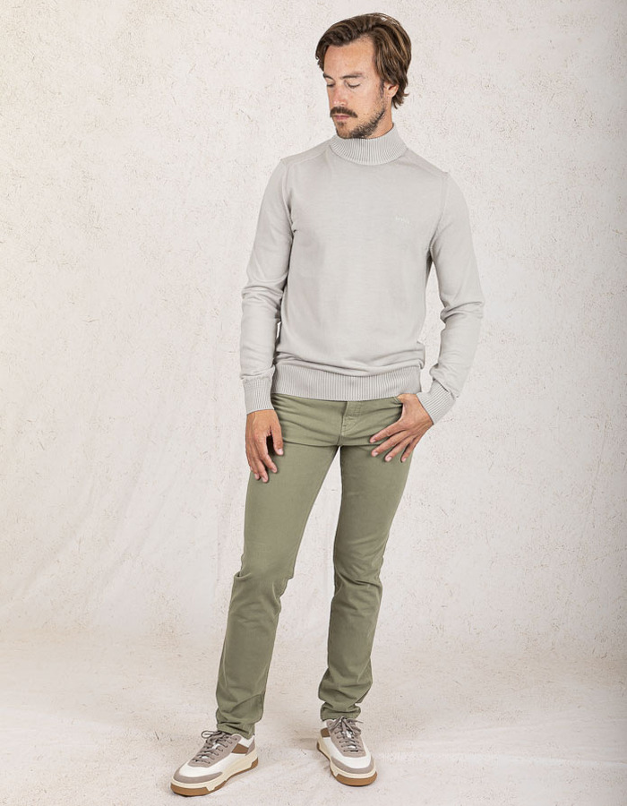 Regular Fit Rollneck Sweater in Lichtbeige