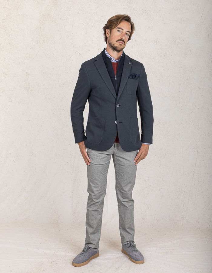 Modern Fit Blazer in Navy Jersey Stretch met Microstructuur