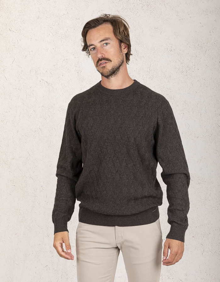 Gentiluomo pull met ronde hals bruin