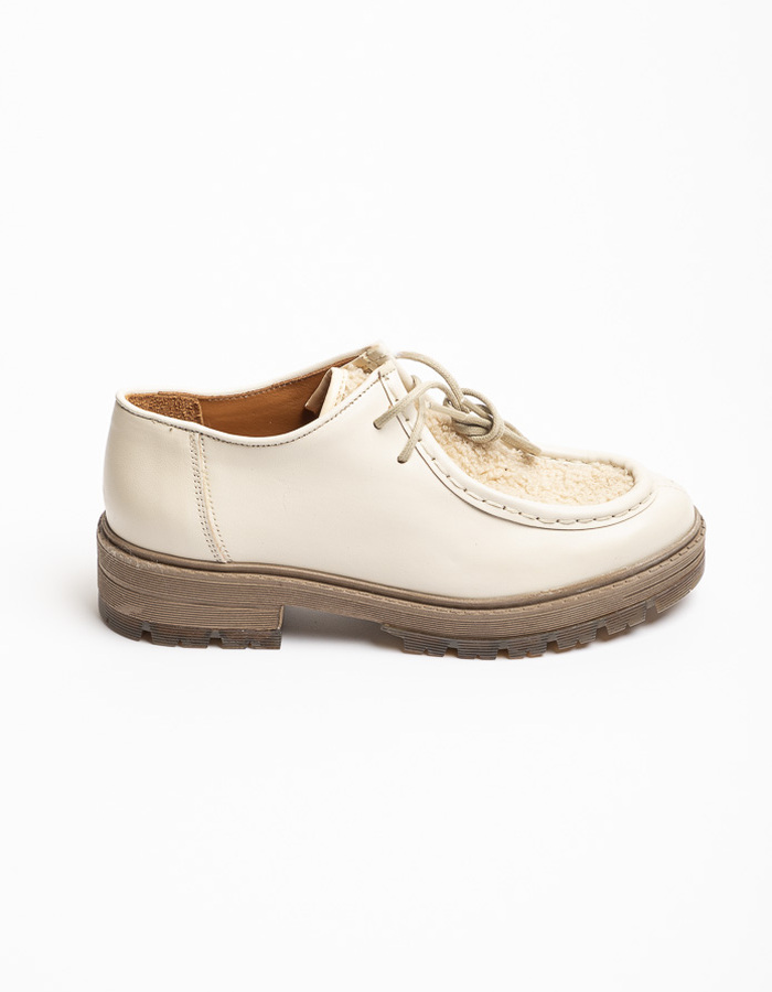 Ctwlk geklede schoen ecru