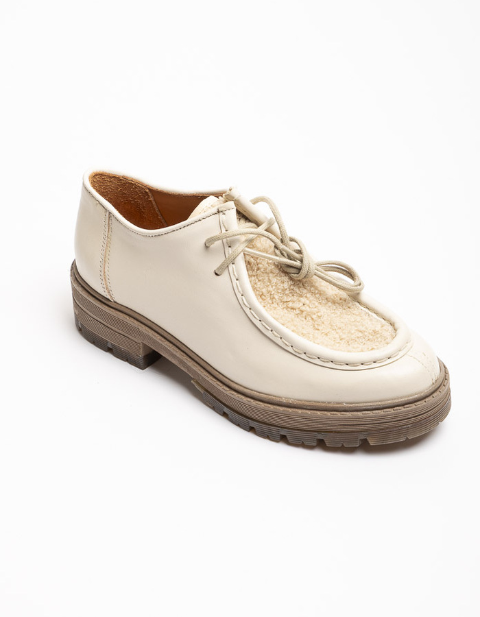 Ctwlk geklede schoen ecru