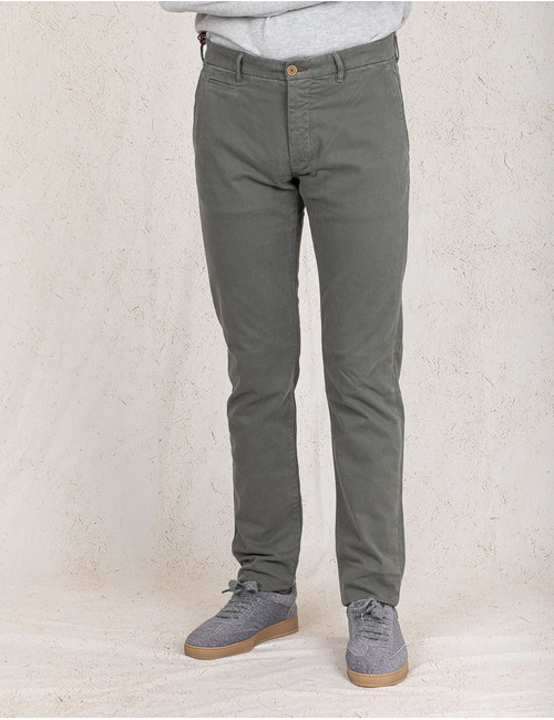 Slim Fit Chino in Velours – Khaki Corduroy ATN05 A78