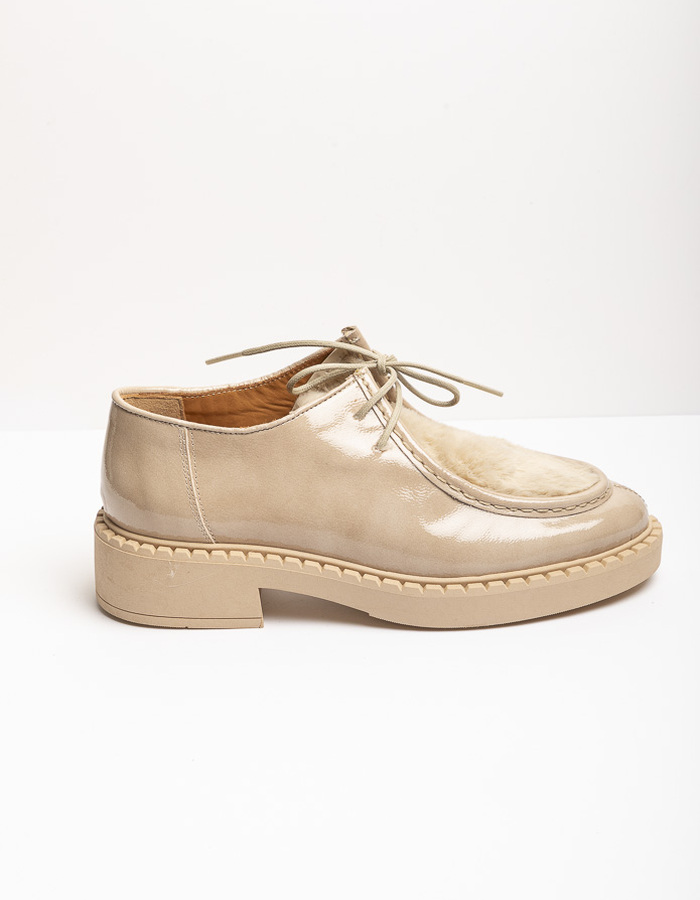 Ctwlk geklede schoen beige
