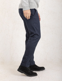 Regular-fit broek van keperstof in katoenmix – blauw