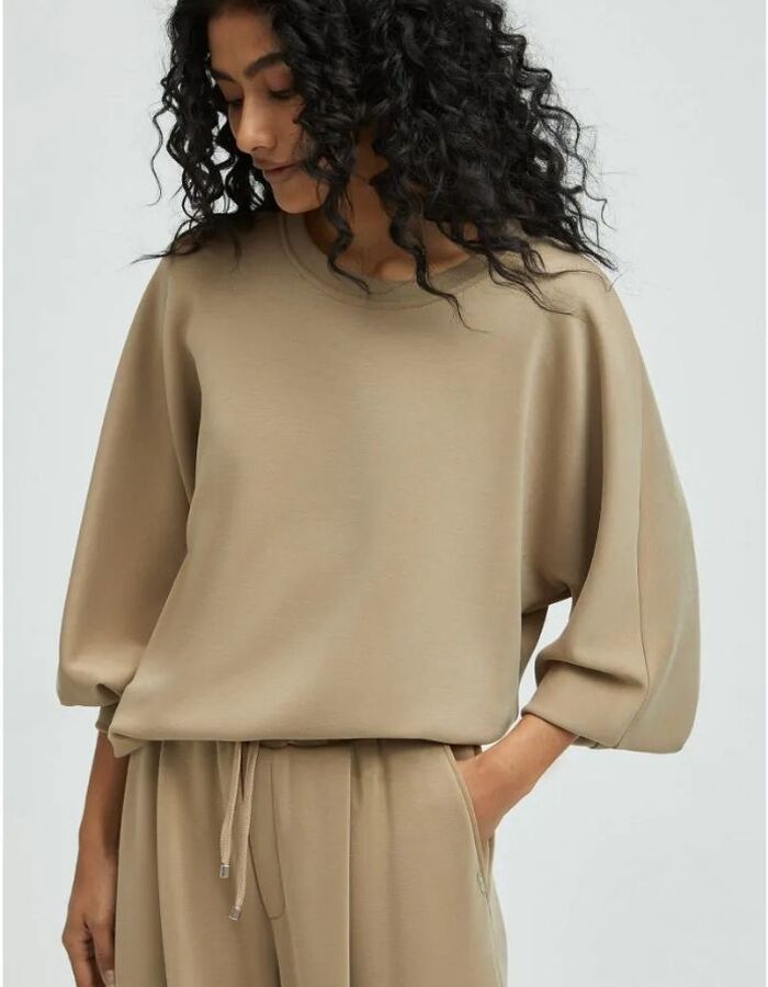Xandres lange mouw sweater taupe
