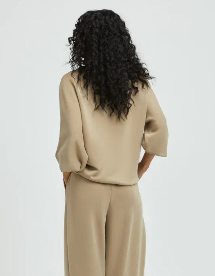 Xandres lange mouw sweater taupe