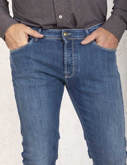 216384_4.JPG