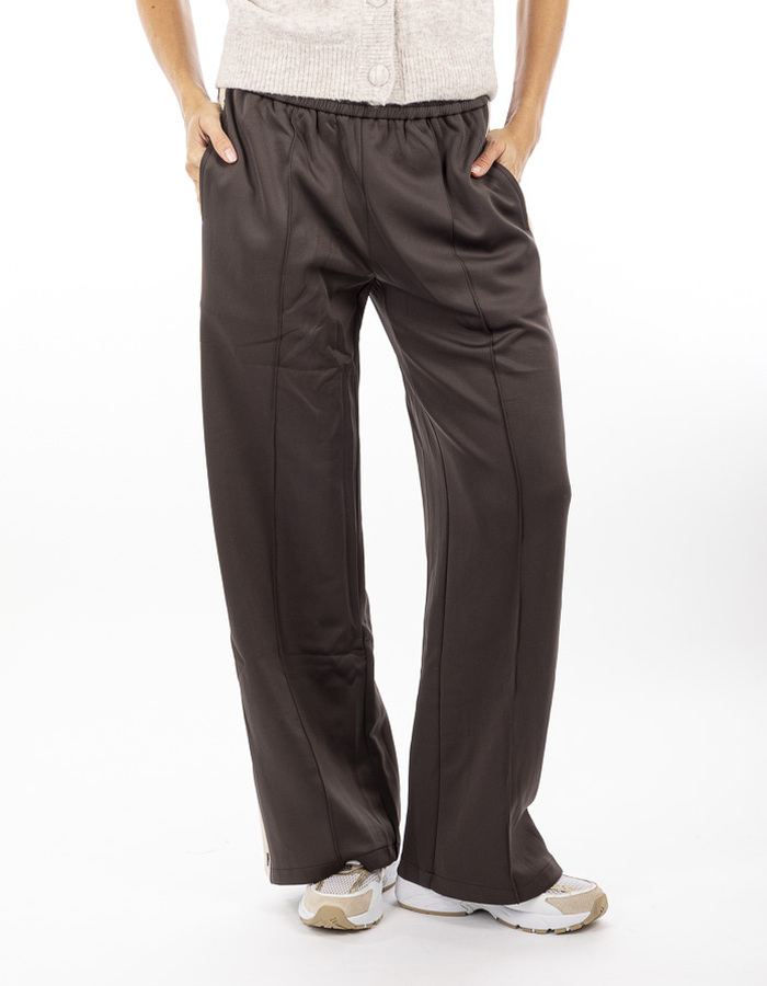 Neo Noir jogging bruin