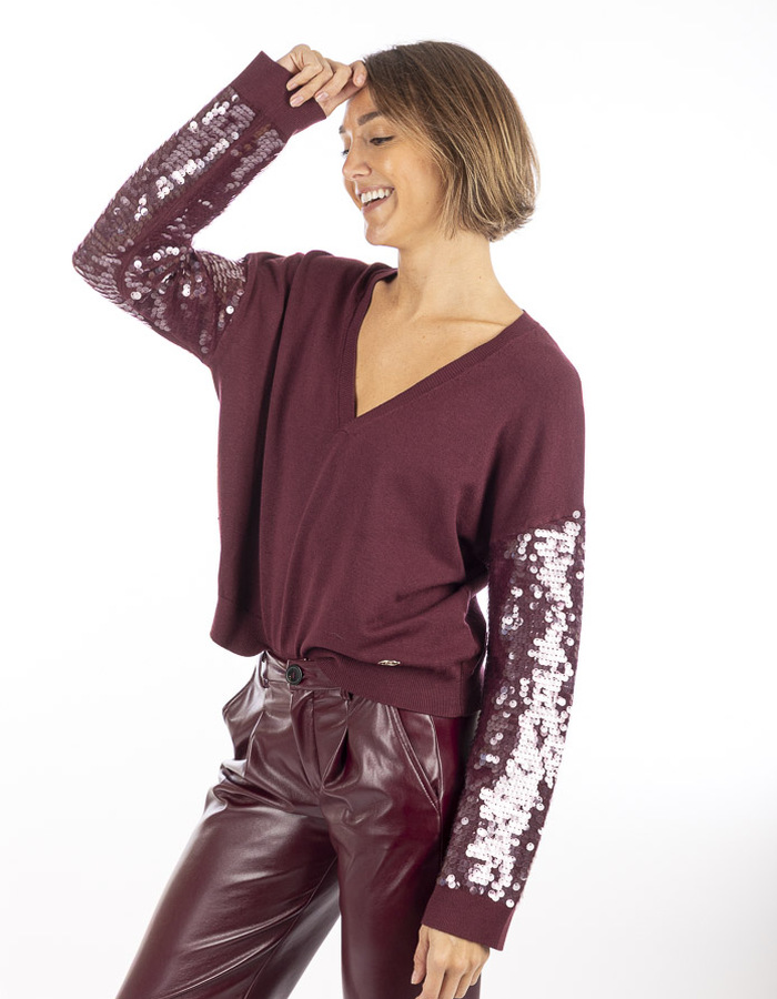 Rinascimento pull met v-hals bordeaux