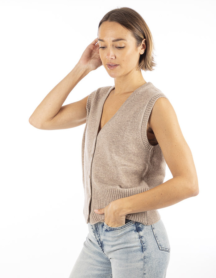 Aimee The Label gilet beige