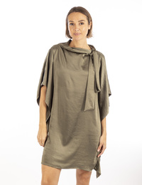Nxi By Oni Onik kort kleed kaki