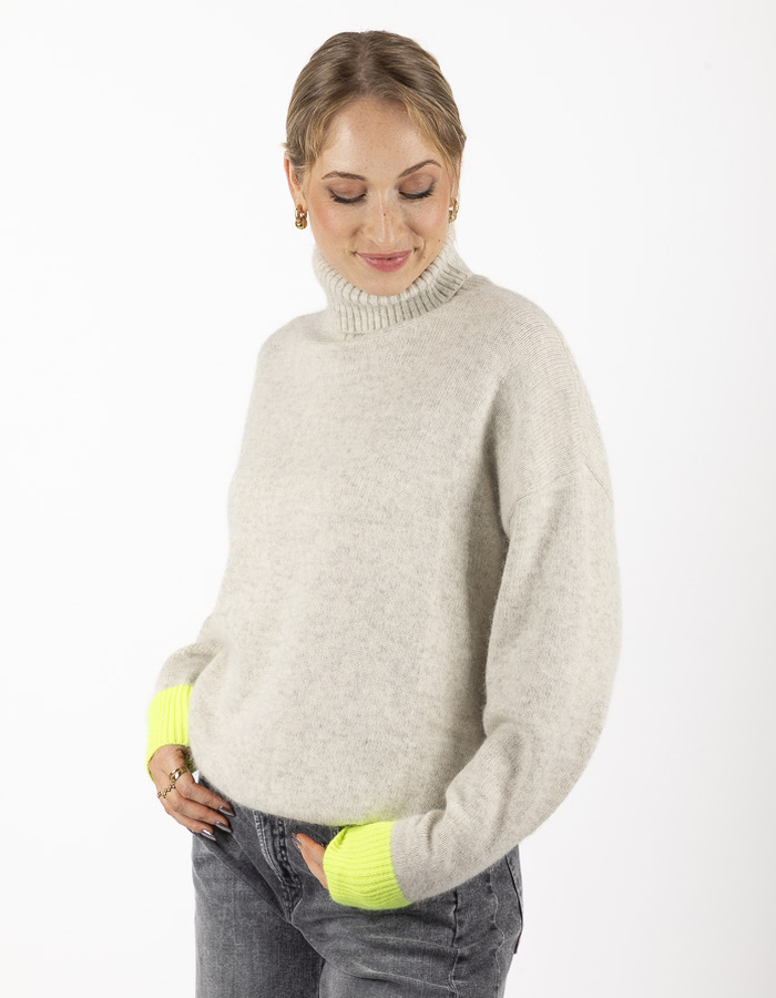 Lalotti pull rolkraag beige