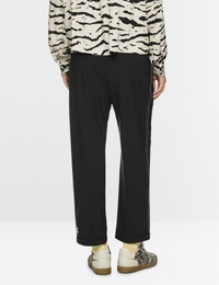 Broek WUXI “Rethink Together”