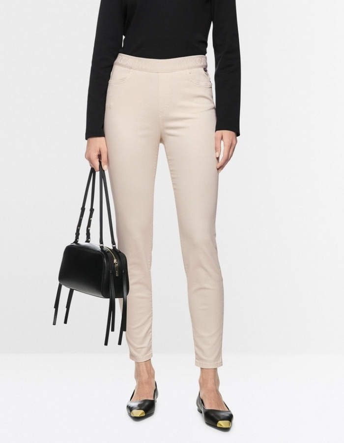 Slim fit broek SOFIA met taille met logo