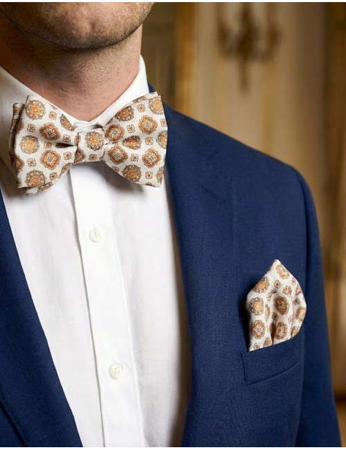 Ascot vlinderdassen oranje