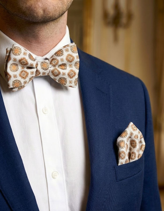 Ascot vlinderdassen oranje