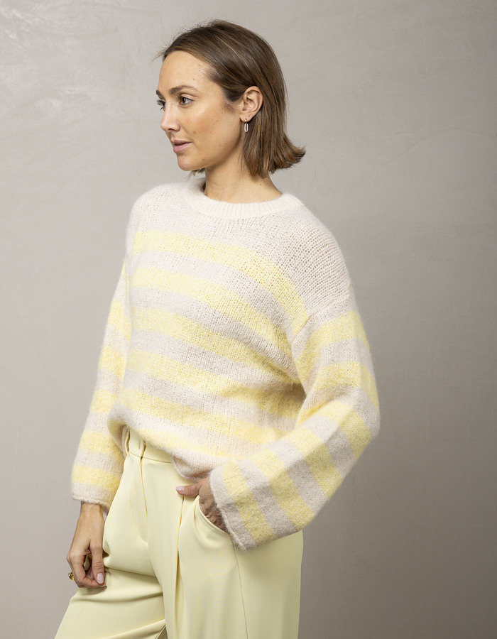 Amelie Amelie lange mouw pull geel