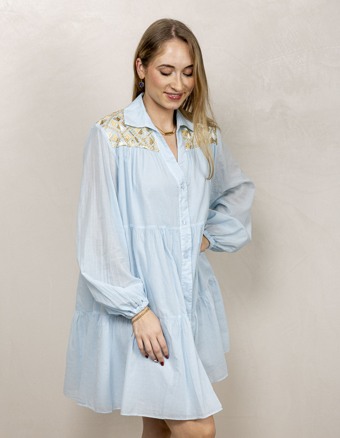 Greek Archaic Kori lange mouw bloes goud